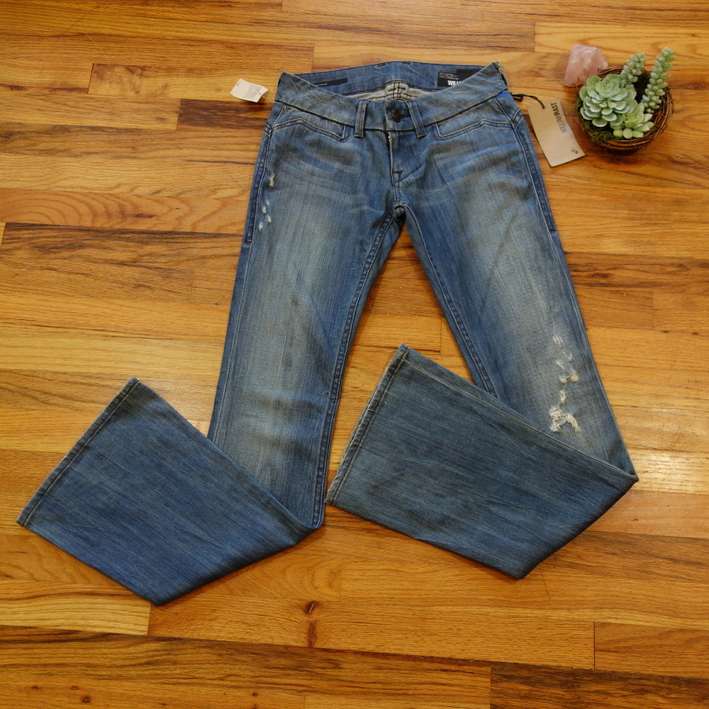 Willam Rast Savoy Flare Leg jean distressed 26